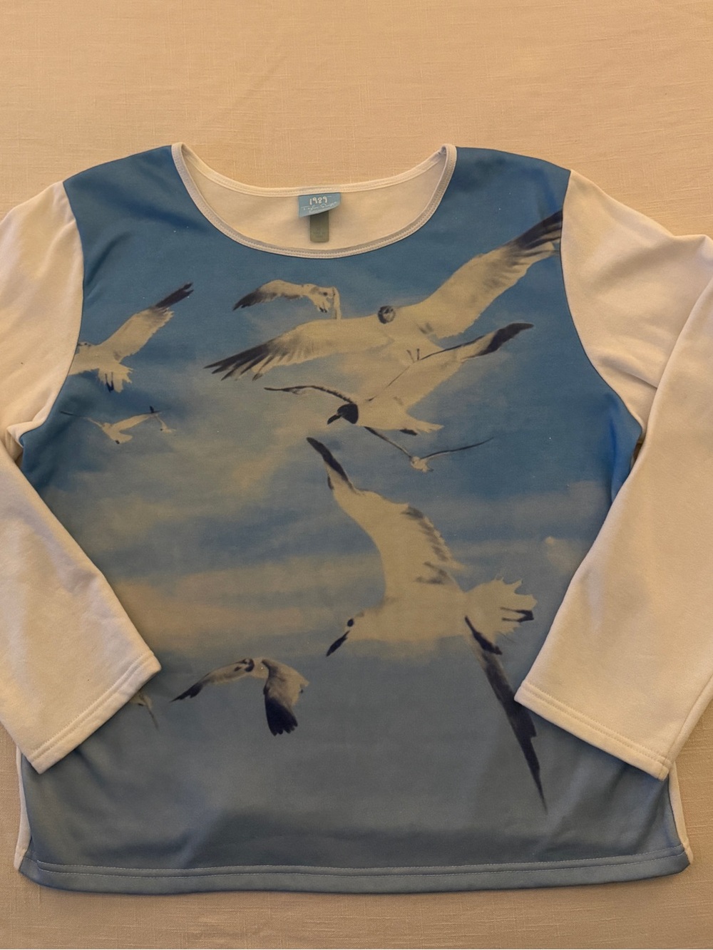 Taylor Swift 1989 Seagull Long Sleeve Top Raglan Style Crewneck